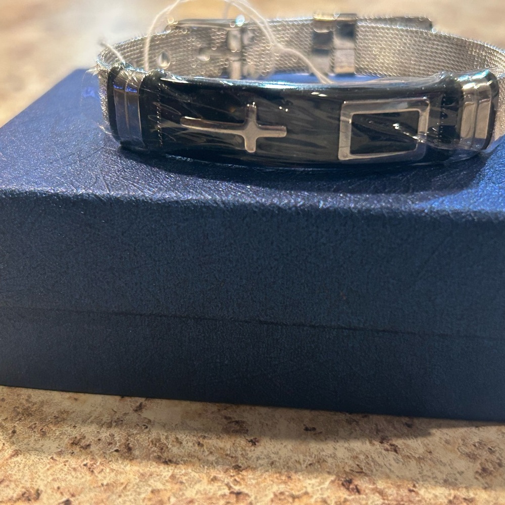 Black and Silver Men's Bracelet